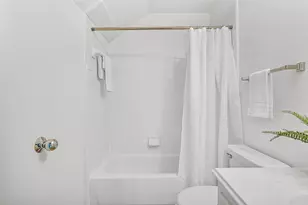 1720 Bevis St, Houston, TX 77008 - Photo 14