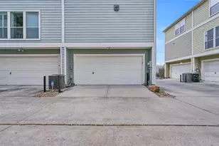 1720 Bevis St, Houston, TX 77008 - Photo 34