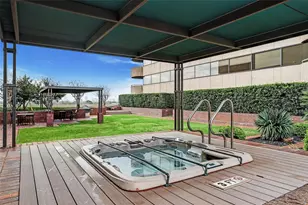 5000 Montrose Blvd, Houston, TX 77006 - Photo 22