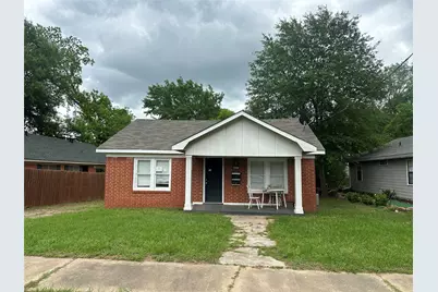 617 N Trinity St, Gilmer, TX 75644 - Photo 1
