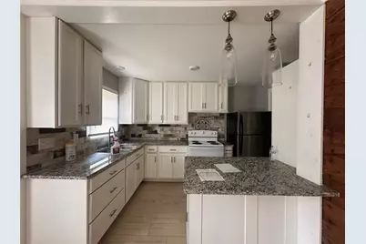 617 N Trinity St, Gilmer, TX 75644 - Photo 6