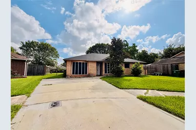 12211 Wessex Drive, Houston, TX 77089 - Photo 2