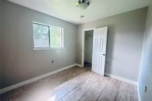 12211 Wessex Dr, Houston, TX 77089 - Photo 14