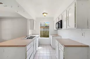 16957 Glen Eagle Dr, Conroe, TX 77385 - Photo 10