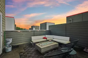 1166 W 19th St, Houston, TX 77008 - Photo 24