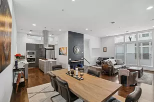 1166 W 19th St, Houston, TX 77008 - Photo 2