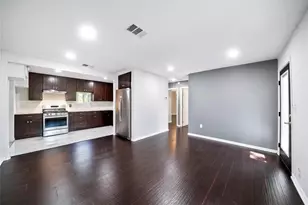 6526 Westview Dr, Houston, TX 77055 - Photo 4