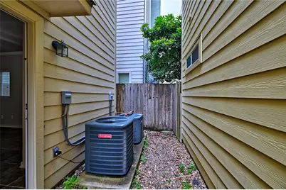 5411 Kansas Street, Houston, TX 77007 - Photo 32