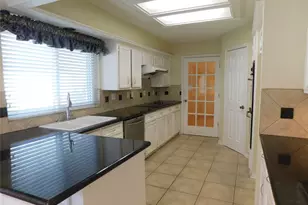 2502 Stephens Grant Dr, Sugar Land, TX 77479 - Photo 42