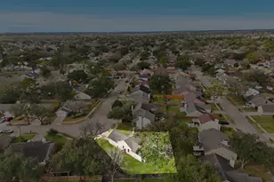 13302 Wells River Dr, Houston, TX 77041 - Photo 26