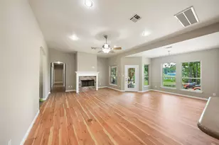 14255 Amber Ln, Montgomery, TX 77316 - Photo 10