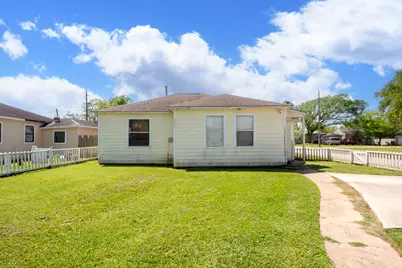 1231 W 7th Street, Freeport, TX 77541 - Photo 20