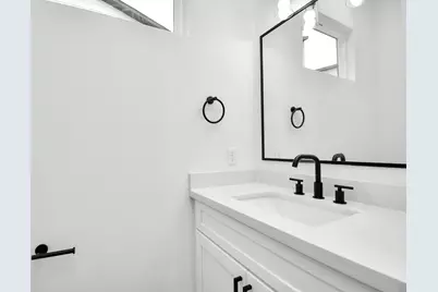 4804 Elysian Street #D, Houston, TX 77009 - Photo 24