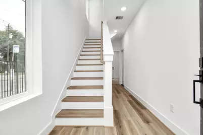 4804 Elysian Street #D, Houston, TX 77009 - Photo 2