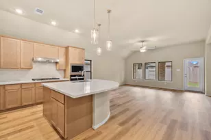 2411 Hazel Berry St, Manvel, TX 77578 - Photo 4