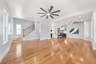 13 Caravelle Ct, Galveston, TX 77554 - Photo 10