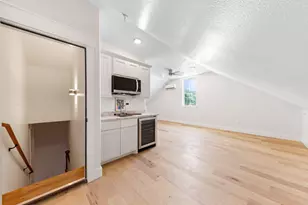 13 Caravelle Ct, Galveston, TX 77554 - Photo 36