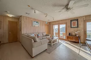 4406 Pabst Rd, Galveston, TX 77554 - Photo 14