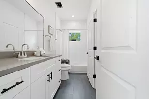 2311 Creston Dr, Houston, TX 77026 - Photo 24