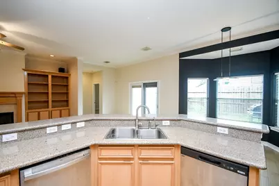 8022 Duffield Lane, Houston, TX 77071 - Photo 18