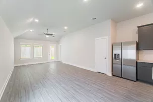 10696 Wild Chives, Conroe, TX 77385 - Photo 10