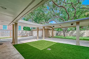 3710 Linkview Dr, Houston, TX 77025 - Photo 42