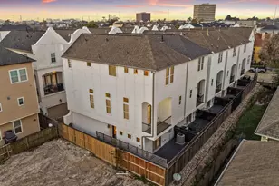 1250 W 23rd St, Houston, TX 77008 - Photo 12