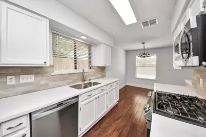 614 7th Street, Sugar Land, TX 77498 - Photo 12