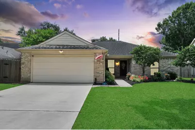 614 7th Street, Sugar Land, TX 77498 - Photo 1