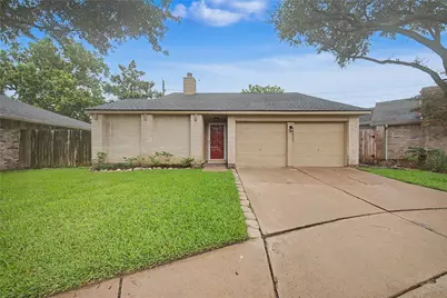 16355 La Luna Drive, Houston, TX 77083 - Photo 1