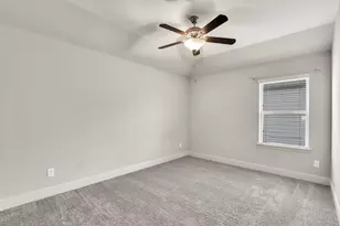 13619 Nearpoint Ln, Tomball, TX 77377 - Photo 36