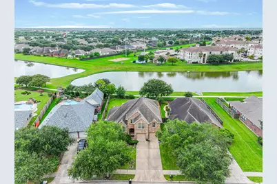 880 Shoal Pointe Lane, League City, TX 77573 - Photo 2