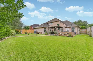 880 Shoal Pointe Ln, League City, TX 77573 - Photo 18