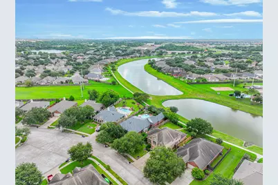 880 Shoal Pointe Lane, League City, TX 77573 - Photo 4