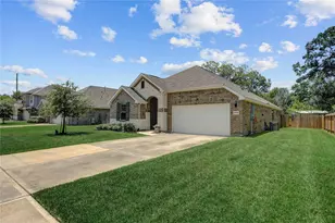 7046 Terra Dr, Manvel, TX 77578 - Photo 4