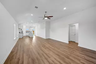 30903 Newcomb Lndg Ln, Waller, TX 77484 - Photo 22