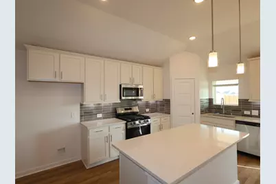 30903 Newcomb Landing Lane, Waller, TX 77484 - Photo 2