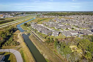 126 Polar Bear Trl, Crosby, TX 77532 - Photo 32