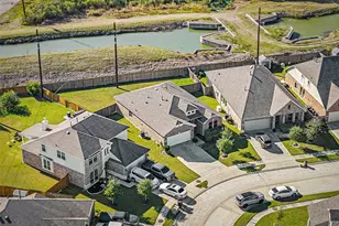 126 Polar Bear Trl, Crosby, TX 77532 - Photo 34