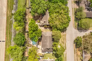 2411 Blue Willow Dr, Houston, TX 77042 - Photo 30