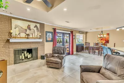 2411 Blue Willow Drive, Houston, TX 77042 - Photo 18