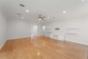 14 Sterling Ct, Sugar Land, TX 77479 - Photo 20