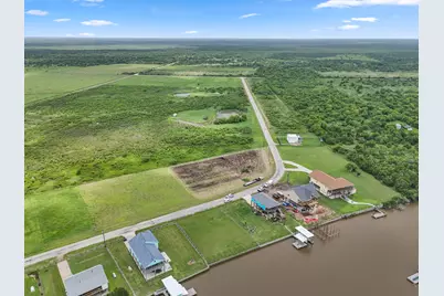 7 County Road 291 Road, Sargent, TX 77414 - Photo 6