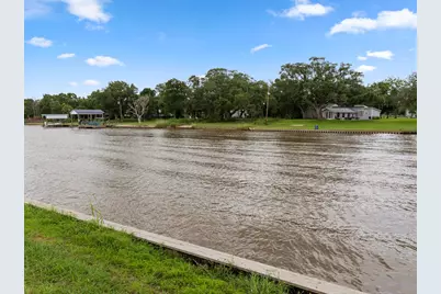 7 County Road 291 Road, Sargent, TX 77414 - Photo 16