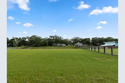 7 County Road 291 Road, Sargent, TX 77414 - Photo 14