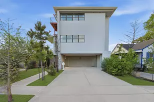 931 Alexander St, Houston, TX 77008 - Photo 2