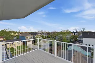 931 Alexander St, Houston, TX 77008 - Photo 4