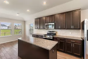 10158 N Whimbrel Cir, Conroe, TX 77385 - Photo 18