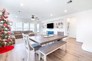 805 Allana Ln, Alvin, TX 77511 - Photo 12