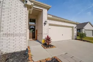805 Allana Ln, Alvin, TX 77511 - Photo 2